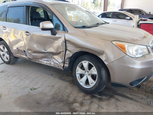 Subaru Forester 2.5i Limited 2015 JF2SJAKCXFH475427 Image 6