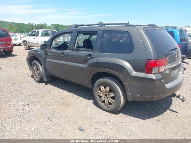 2011 MITSUBISHI ENDEAVOR 4A4JM2AS3BE034310 Photo 2