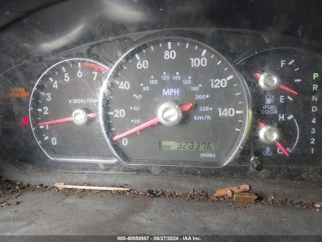 2011 MITSUBISHI ENDEAVOR 4A4JM2AS3BE034310 Photo 6