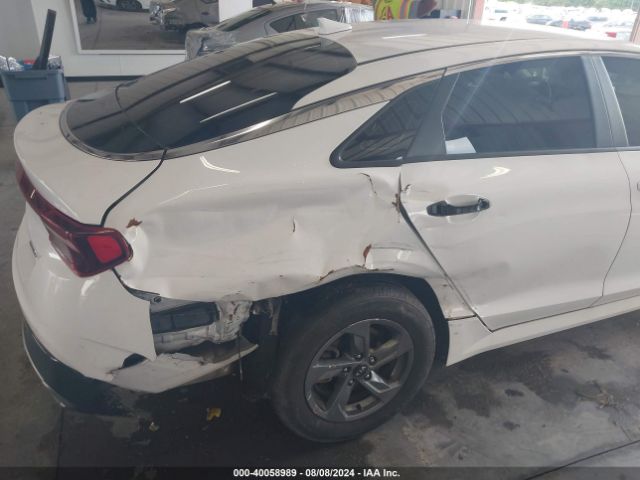 5XXG14J23MG010996 KIA K5 LXS