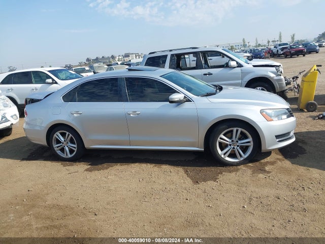 1VWBH7A31EC009067 Volkswagen Passat 2.5l Se