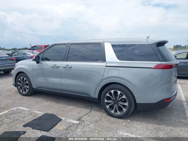 KNDNC5H38P6240185 KIA Carnival Mpv Ex