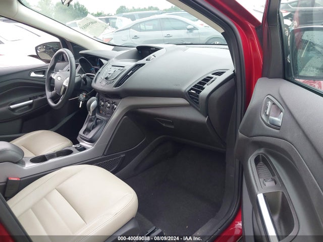 Ford ESCAPE SE 2016 1FMCU0G70GUB51987 Image 5