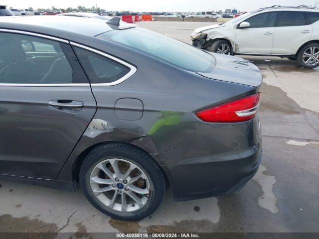 3FA6P0MU1KR121079 Ford Fusion Hybrid Sel