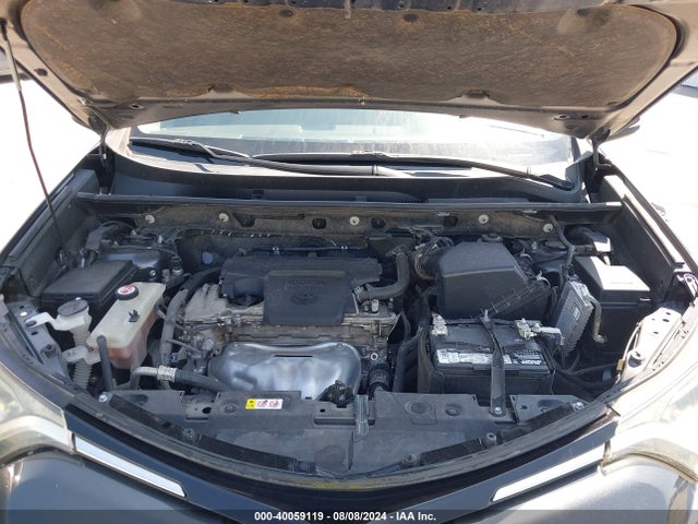 Toyota Rav4 Xle 2018 JTMWFREV0JD124247 Image 10