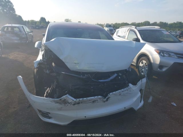 5YJXCDE24LF242609 Tesla Model X Long Range Dual Motor All-wheel Drive/long Range Plus Dual Motor All-wheel Drive