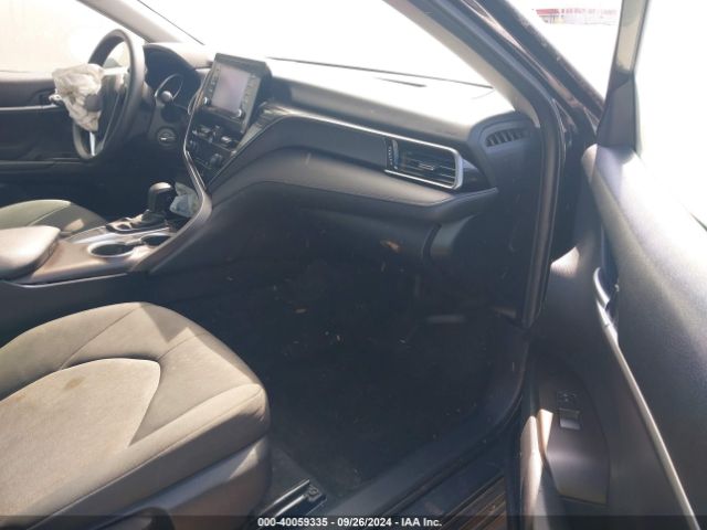 4T1C11AK6NU690428 Toyota CAMRY LE