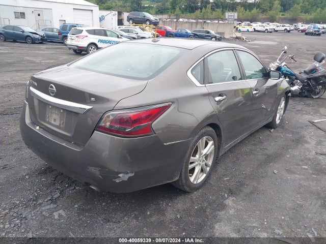 1N4AL3AP0FC443528 Nissan Altima 2.5/s/sv/sl