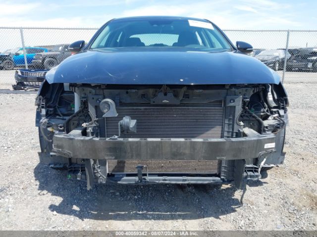 5XXGT4L31LG435647 KIA Optima Lx