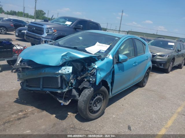 JTDKDTB32E1074169 Toyota Prius C Four