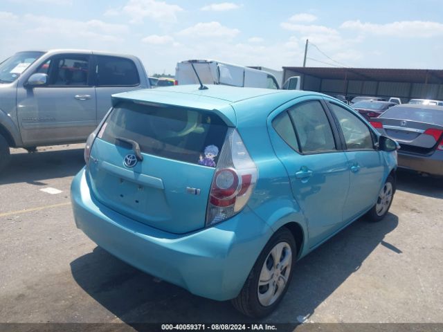 JTDKDTB32E1074169 Toyota Prius C Four