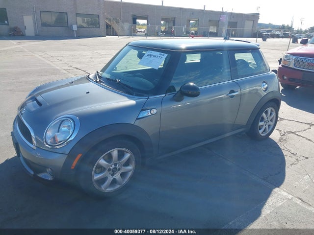 2010 MINI COOPER S WMWMF7C55ATW89658 Photo 1