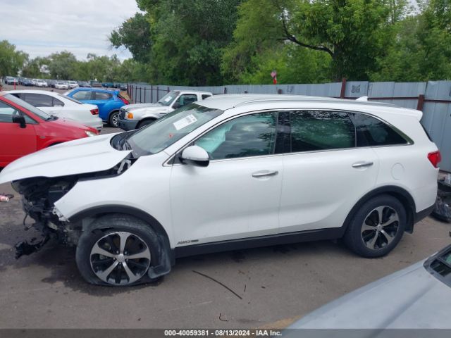 5XYPHDA56GG152782 KIA Sorento 3.3l Ex