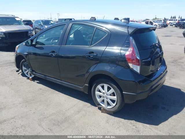 Toyota Prius C Four/one/three/two 2017 JTDKDTB35H1592586 Image 3