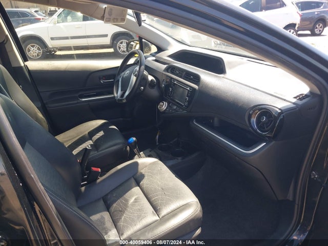 Toyota Prius C Four/one/three/two 2017 JTDKDTB35H1592586 Image 5