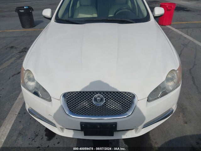 2010 JAGUAR XF SAJWA0HE7AMR68518 Photo 5