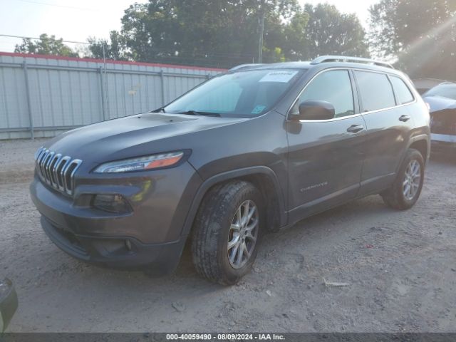1C4PJLCB7GW370170 Jeep Cherokee Latitude