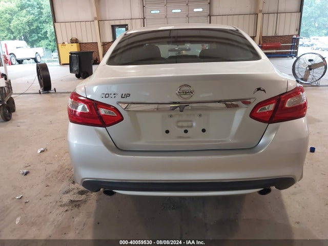 Nissan Altima 2.5 S 2017 1N4AL3AP1HC285803 Image 16