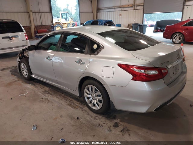 Nissan Altima 2.5 S 2017 1N4AL3AP1HC285803 Image 3