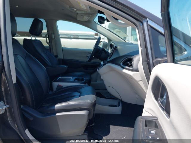 2C4RC1BGXNR170572 Chrysler Pacifica Touring L