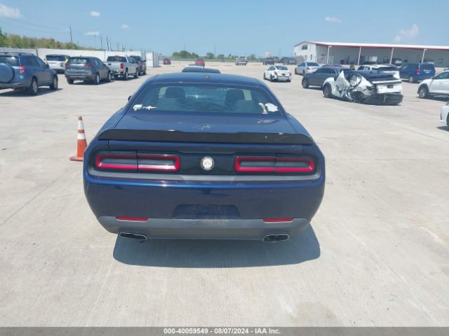 2C3CDZAG3FH758313 Dodge Challenger Sxt