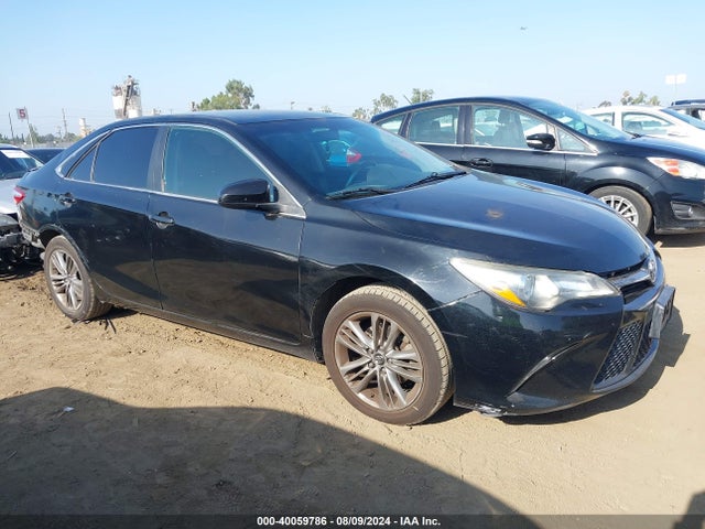 Toyota CAMRY SE 2017 4T1BF1FK8HU660664 zdjęcie główne