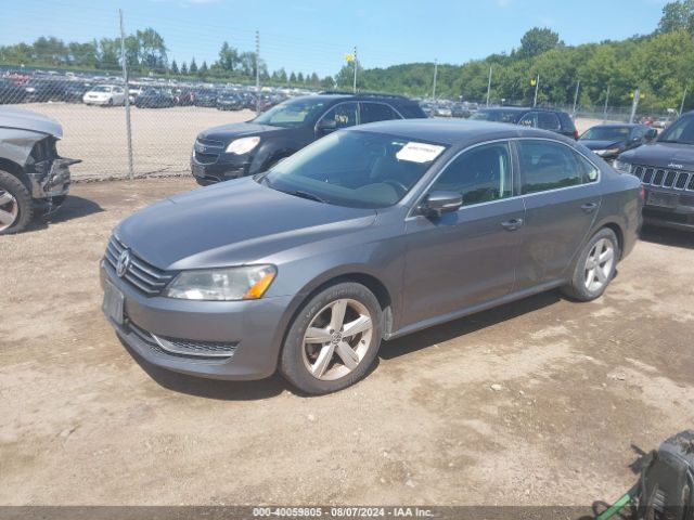1VWBT7A32EC061189 Volkswagen Passat 1.8t Se