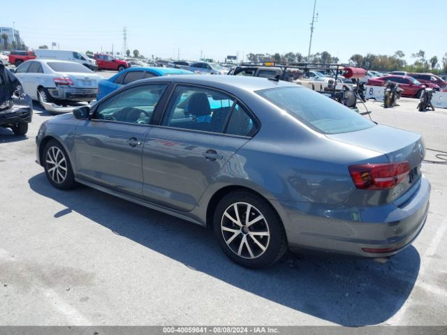 3VWD67AJ0GM389758 Volkswagen Jetta 1.4t Se