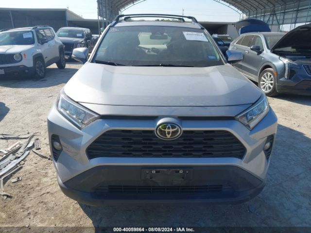 2T3C1RFV5MC140856 Toyota Rav4 Xle Premium