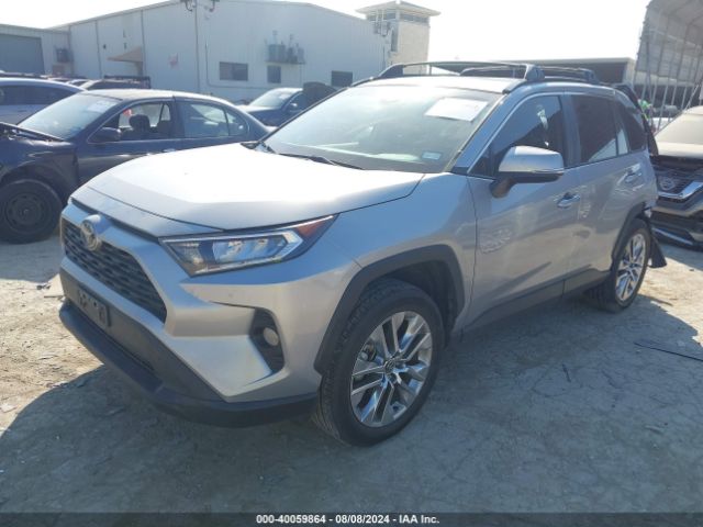 2T3C1RFV5MC140856 Toyota Rav4 Xle Premium