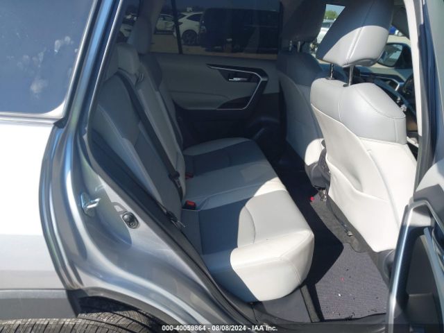 2T3C1RFV5MC140856 Toyota Rav4 Xle Premium