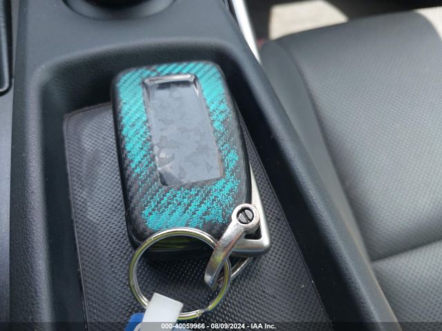 JTHBA1D20J5068180 Lexus IS 300