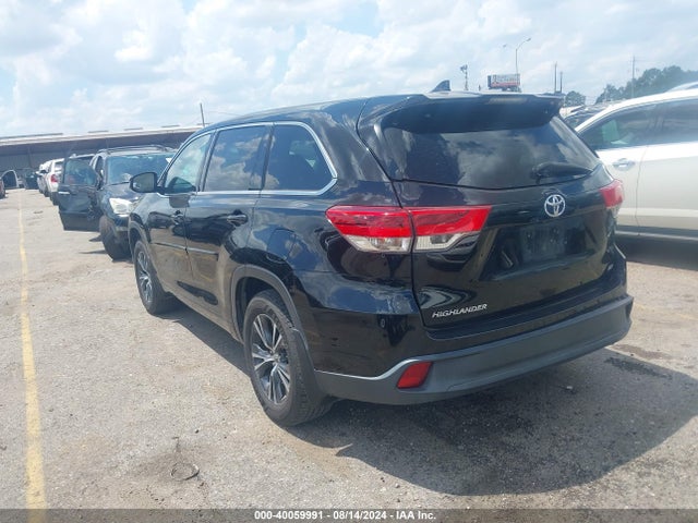 Toyota Highlander Le Plus 2017 5TDZZRFH7HS228794 Image 3
