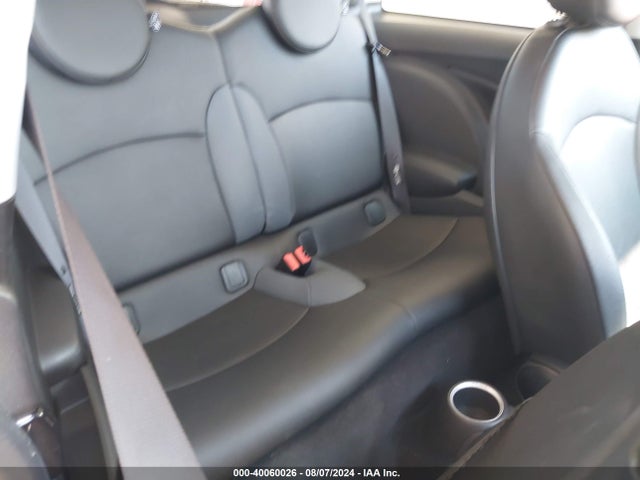 2009 MINI COOPER S WMWMF73589TW84224 Photo 7