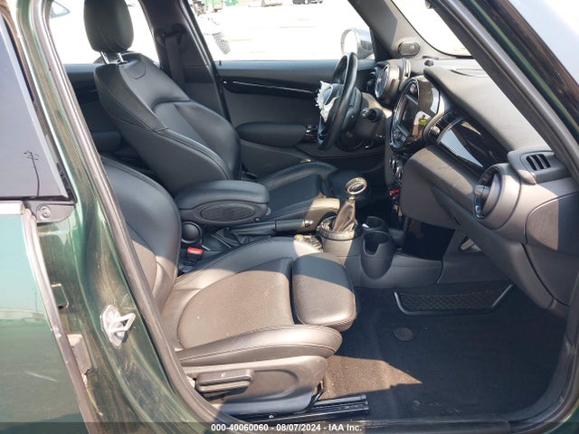 2016 MINI HARDTOP WMWXU1C5XG2D10512 Photo 4