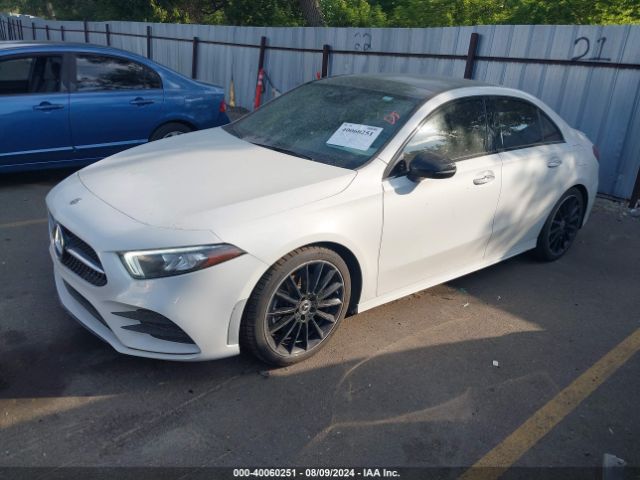 WDD3G4FB5KW023613 Mercedes-Benz A 220 4matic
