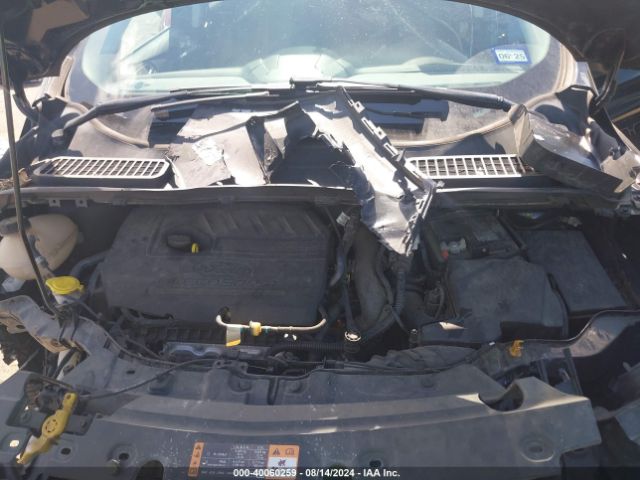 1FMCU0GD1JUC31375 Ford ESCAPE SE