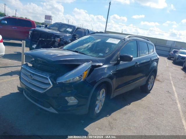 1FMCU0GD1JUC31375 Ford ESCAPE SE