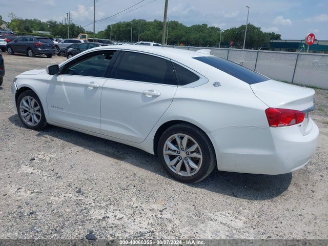 Chevrolet IMPALA 1LT 2017 2G1105S37H9111504 Image 3