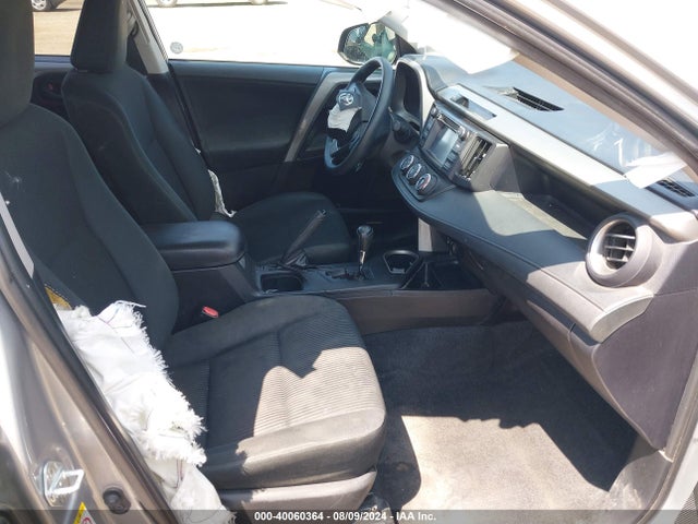 Toyota RAV4 LE 2016 2T3BFREV4GW483207 Image 5