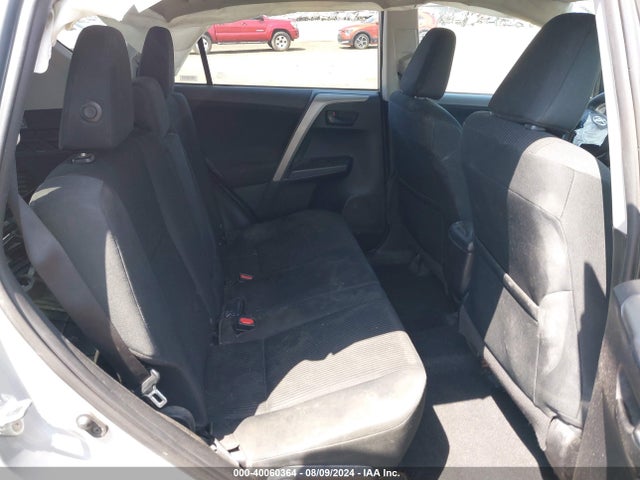 Toyota RAV4 LE 2016 2T3BFREV4GW483207 Image 8