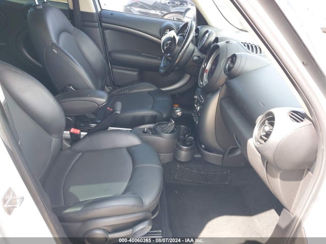 2013 MINI COUNTRYMAN WMWZC3C57DWP22413 Photo 4