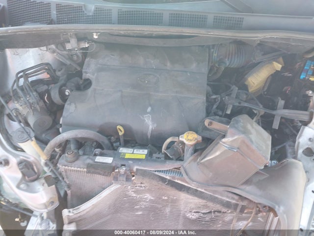 5TDXK3DC1FS563496 Toyota Sienna Se Premium 8 Passenger
