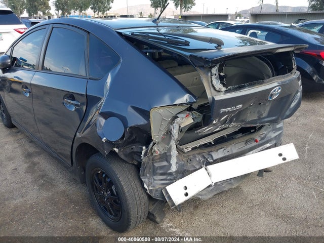 Toyota Prius Two 2014 JTDKN3DU2E0376313 Image 6