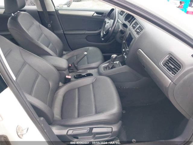 3VWDB7AJ4HM330113 Volkswagen Jetta 1.4t Se