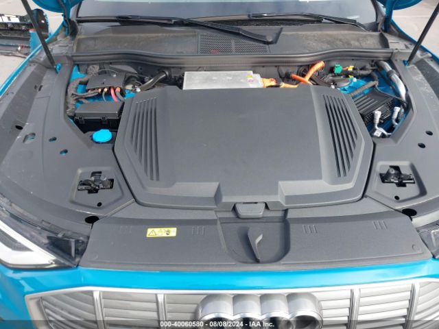 WA1VABGE6KB012767 Audi E-tron Premium Plus