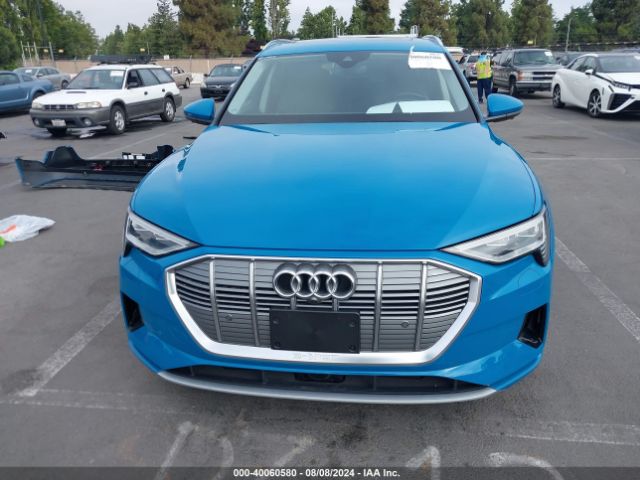 WA1VABGE6KB012767 Audi E-tron Premium Plus