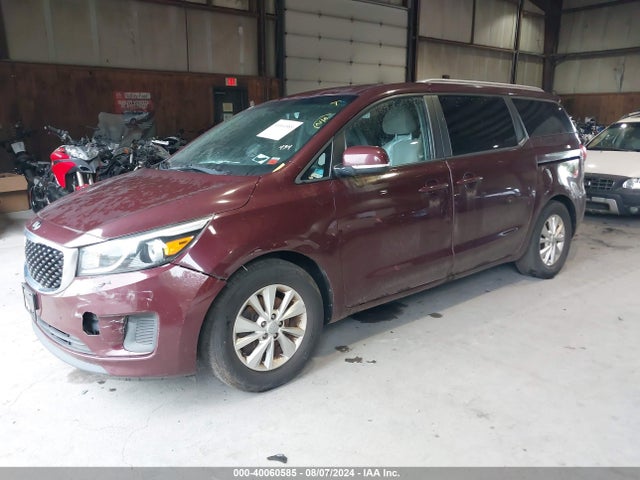 KIA SEDONA LX 2016 KNDMB5C11G6112049 Image 2