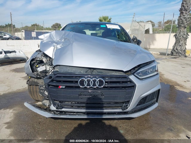 WAUB4CF51KA008555 Audi S5 3.0t Premium