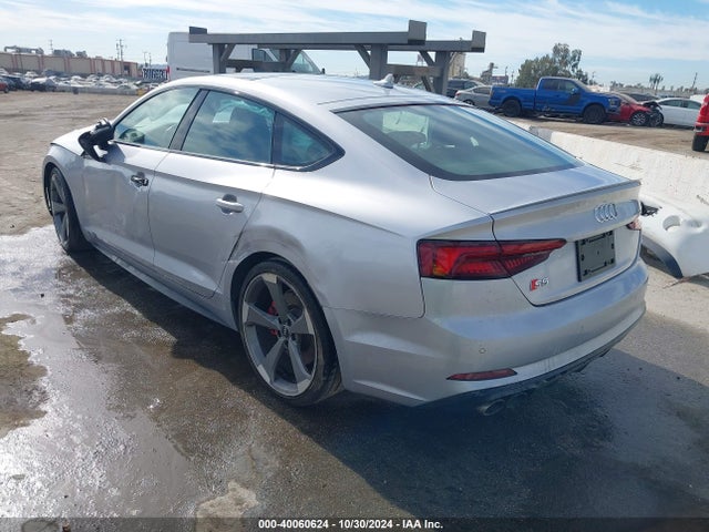 WAUB4CF51KA008555 Audi S5 3.0t Premium